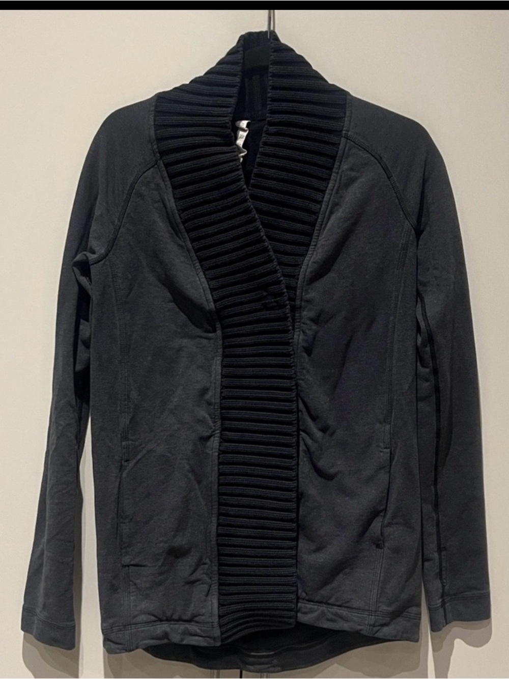 Lululemon Bliss Break Wrap